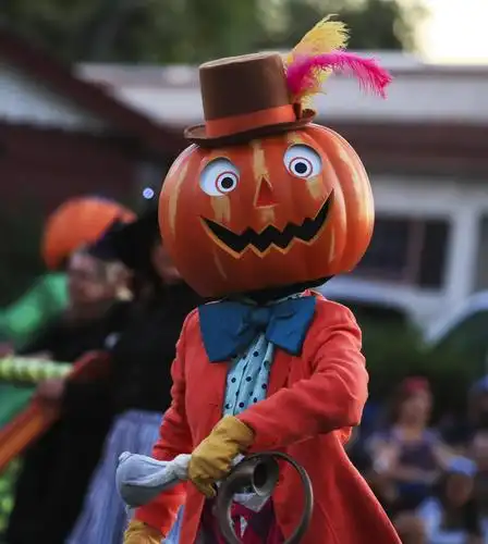 美国阿纳海姆举行万圣节游行