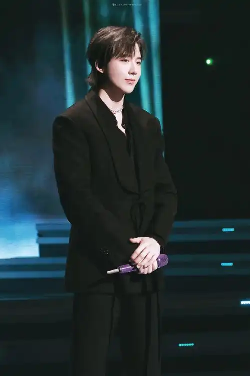 湾区升明月##刘宇宁笑红尘国风舞台