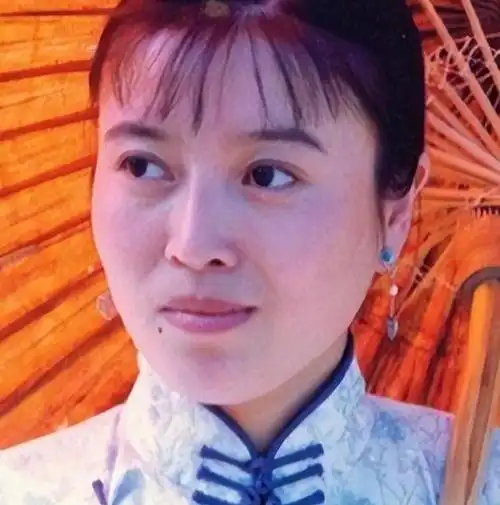 与孙红雷演过戏的5位女星,有人远嫁国外,有人离婚后至今单身