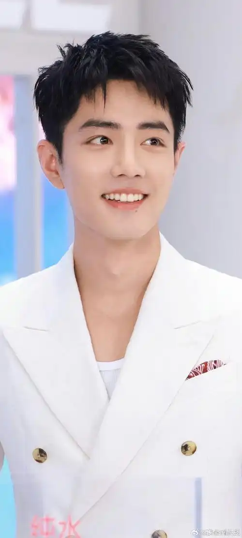 演员肖战的感知和直觉真的很曼妙,通透又璀璨.