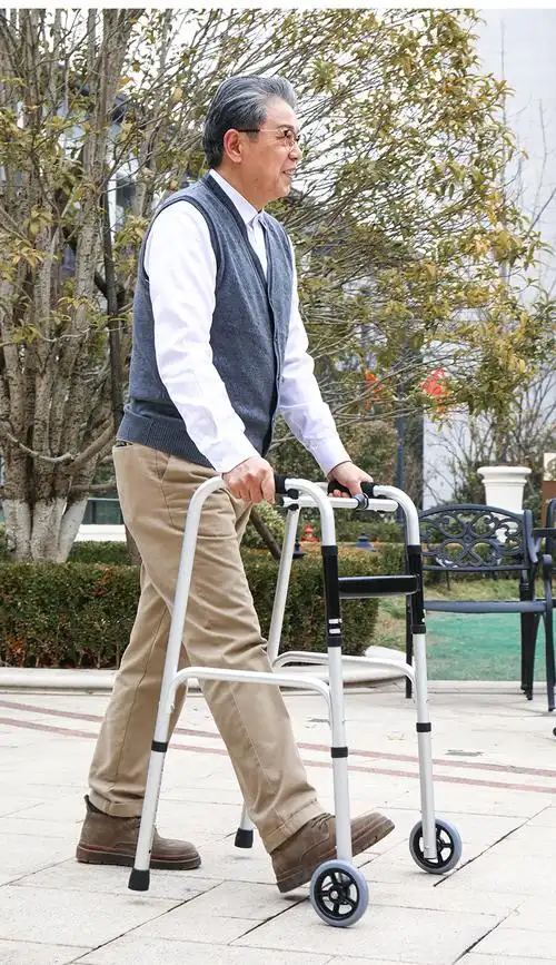 器老年拐杖马桶扶手架老人行走器铝合金辅助起身款坐便洗澡两用板脚轮