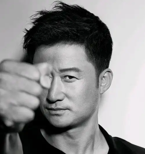 巨齿鲨2票房破2亿,吴京目前确实是中国票房号召力的第一档