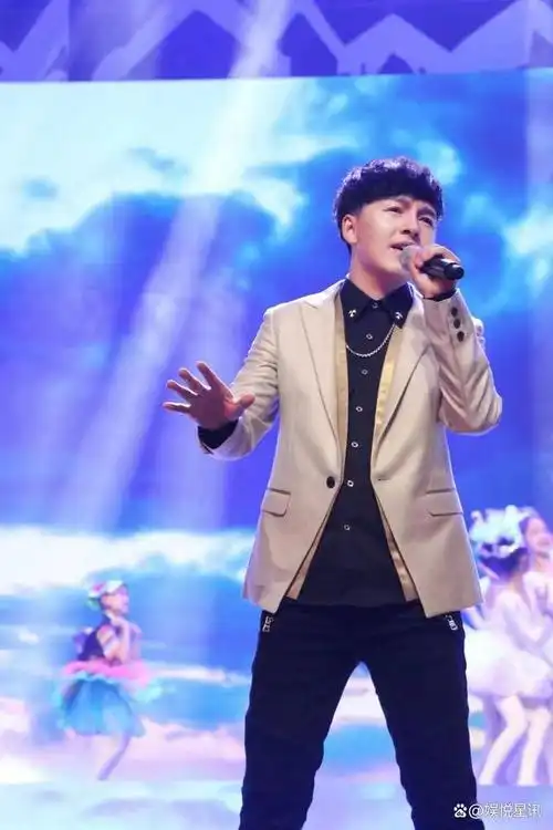 4月18日,《2018中国好声音》年度总冠军旦增尼玛全新单曲《问》正式