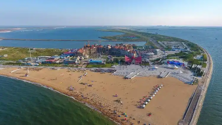 十佳旅游景区滨海欢乐海沙滩景区