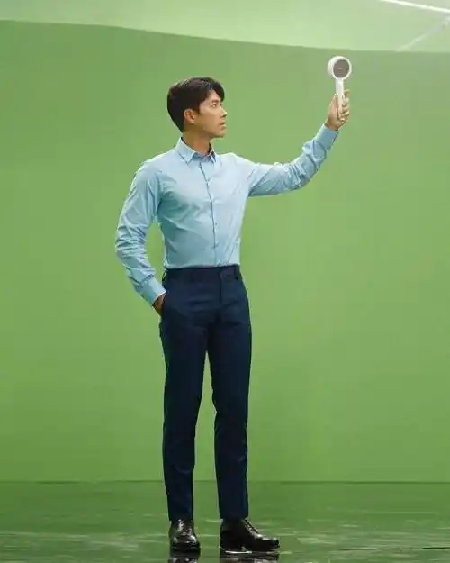 「身高比例超好」韩剧男星_赵寅成_身材_西装