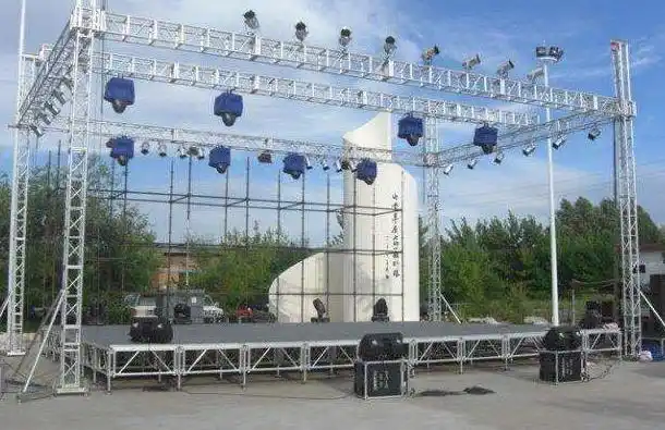 室外舞台音响如何配置 适合室外露天舞台音响配置技术要求