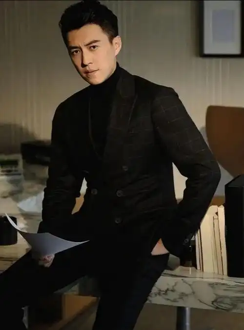 《我的前半生》贺涵"变身"靳东