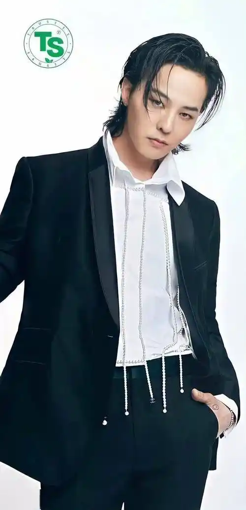 高清图回顾!权志龙xts广告图