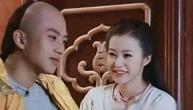 郝蕾与邓超,曾是情侣,他们的爱情走过了四个年头,却在一次电影的拍摄