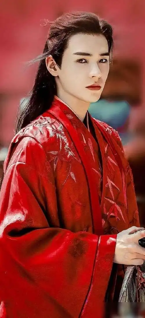 《山河令》温客行红衣美图欣赏,疯子谷主太上头了!邪魅又霸气!