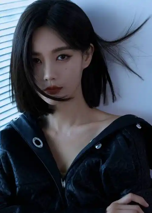 李一桐小野猫妆造简直是太有魅力了吧,魅惑酷飒_造型_黑色_沦陷