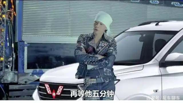 陈小春转发拼多多送车的微博,还是因为他之前参演过头文字d,须藤京一