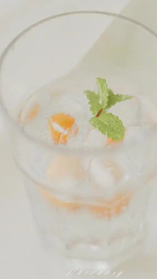 夏日小清新绿色手机壁纸