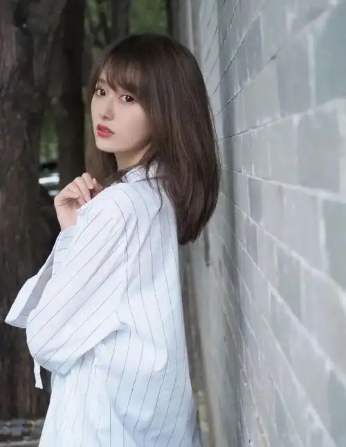 长江以北小七最美腾讯体育nba美女主播王小七