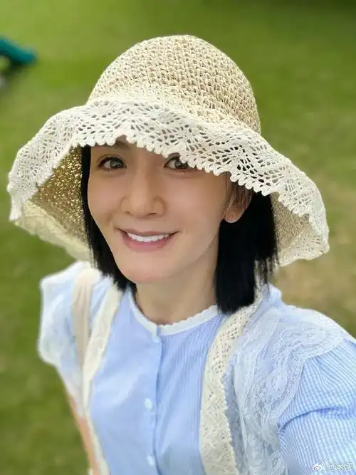 谢娜素颜好素##谢娜素颜怼脸自拍