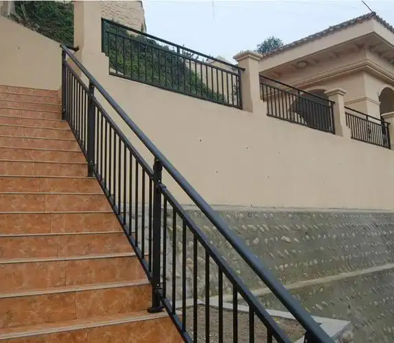 长期供应锌钢护栏 室外护栏 楼梯扶手 楼梯扶手价格