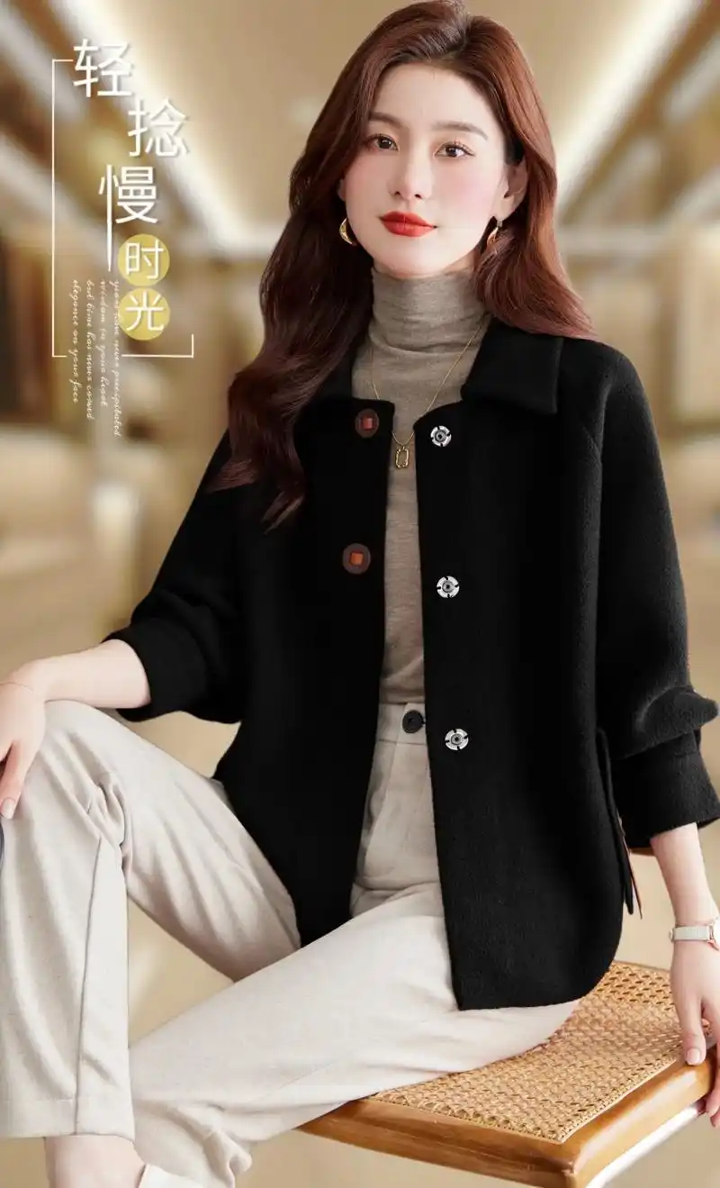 2024年春秋新款宽松毛呢开衫,高级感气质翻领外套女士短款春 - 抖音