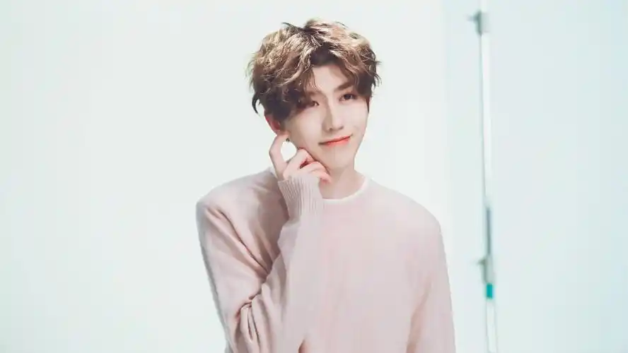 微博@可爱饱了蔡徐坤 - 堆糖,美图壁纸兴趣社区