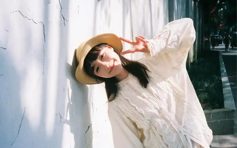 日常拍照姿势参考!-凡人の极限-拍照摄影-哔哩哔哩视频