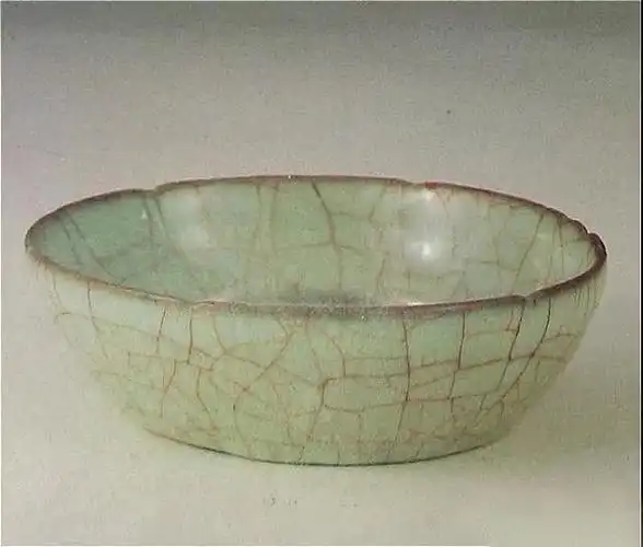 台北故宫馆藏南宋官窑瓷器欣赏高清大图