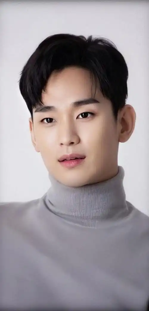 成熟型男金秀贤帅气魅力写真