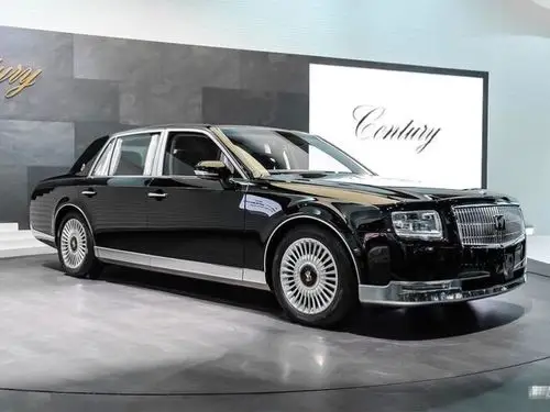 丰田豪华轿车【丰田世纪】!300多万!