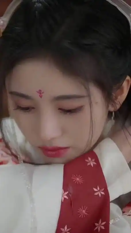 小哭包@鞠婧祎 的哭戏感染力真的好强,哭起来又美又虐