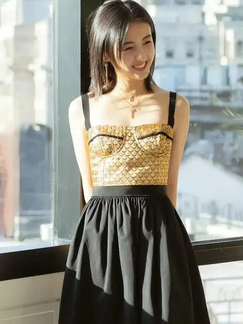 每天分享一个美女之张子枫篇四十