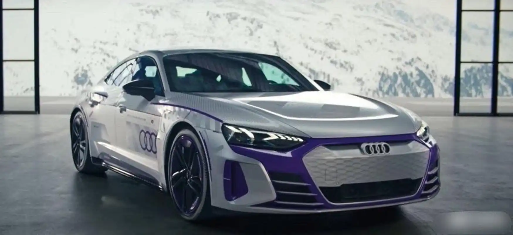 【奥迪rs e-tron gt概念车预告图 将于5月28日亮相】从预告视频来看