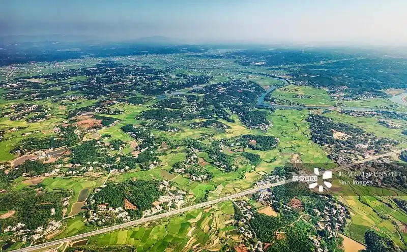 中国有哪四大盆地 中国四大盆地图片欣赏