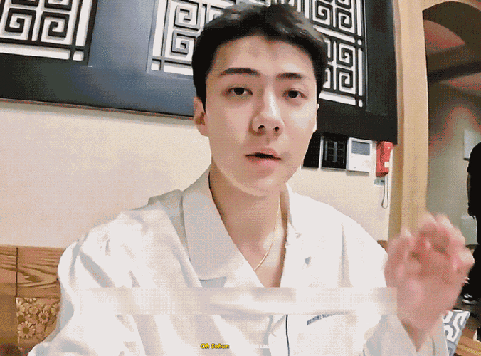 来自实训哥素颜美貌的冲击感.#吴世勋颜值天才