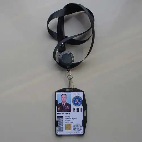 美国联邦调查局fbi身份id卡 新版fbi芯片身份id卡 易拉扣双面卡托