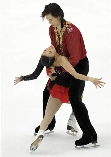 图文-花滑日本站双人自由滑 庞清佟健激情陶醉