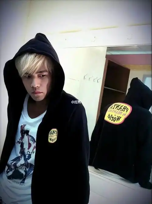 十二新作时期的杰伦 身材颜值巅峰#周杰伦