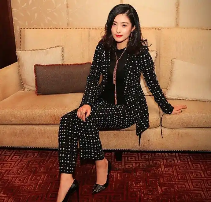 她曾饰演杨美云,现出演被宁馨害死的怡嫔,网友:演技实力派