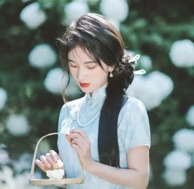 女生头像# #优质女生头像# #旗袍# #旗袍头像# #民国旗袍头像# #高清