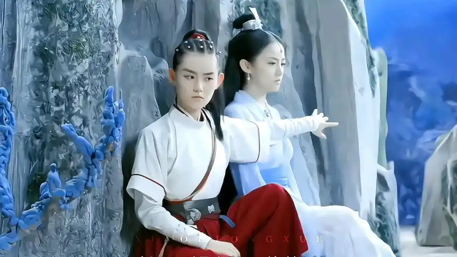 【藕龙‖蒋依依×吴佳怡】"青梅竹马"