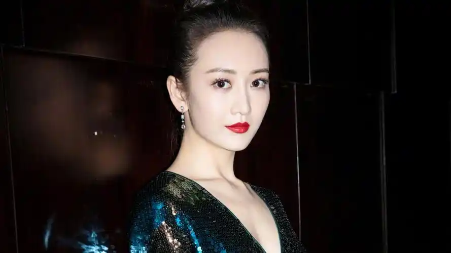 王鸥高清桌面壁纸613