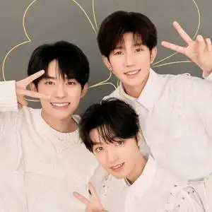 tfboys的人头像