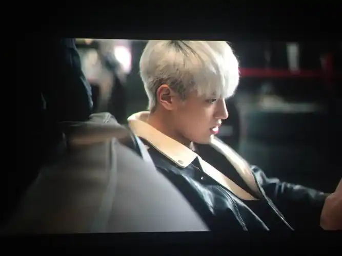 如何评价电影老炮儿中李易峰与吴亦凡的演技