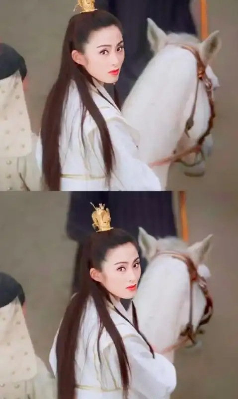 也许,在历代赵敏的扮演者里,可能略欠了一些英气,但演出了赵敏的柔情