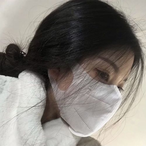 可爱口罩女夏