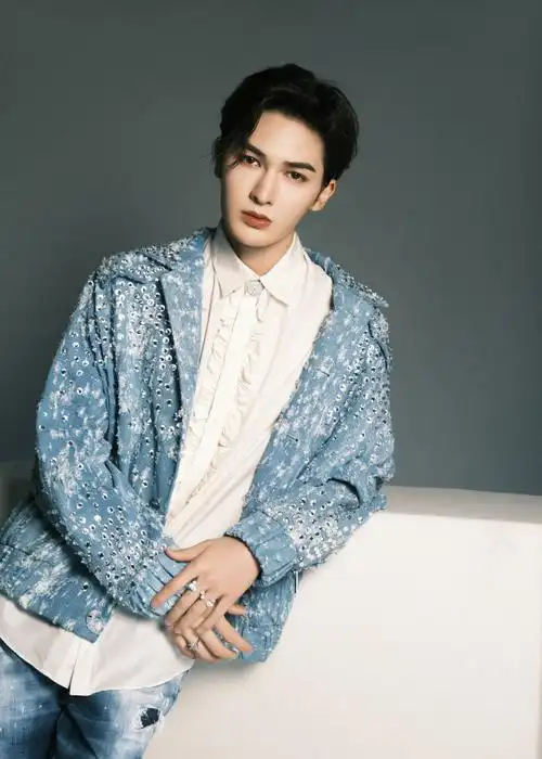 朱正廷solo舞台##朱正廷活着的时间舞台