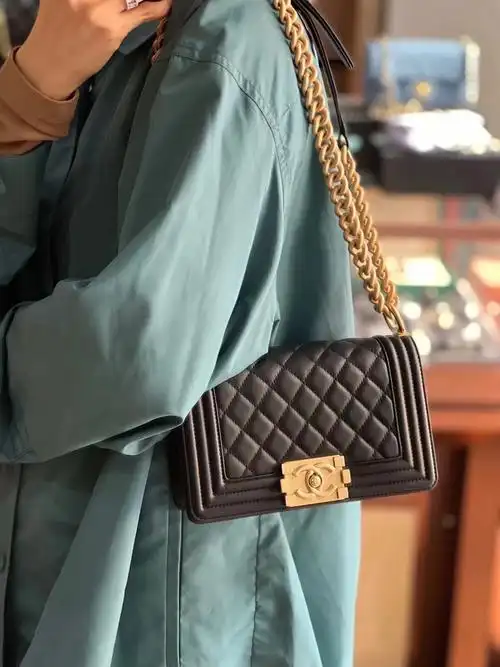 树洞洞小助手#香奈儿  #香奈儿leboy  #chanel leboy  #chanel香奈儿