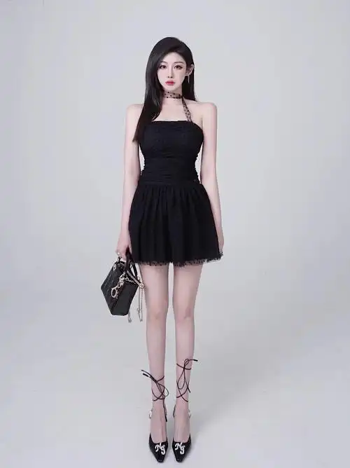 抹胸连衣裙纯欲风