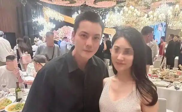 陈伟霆罕见亮相好友婚礼,抢尽风头现场成焦点!