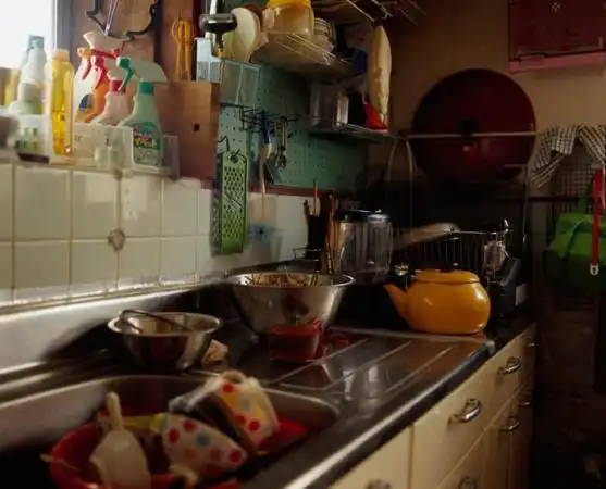 日本人在家中的真实生活:不苟言笑压力大