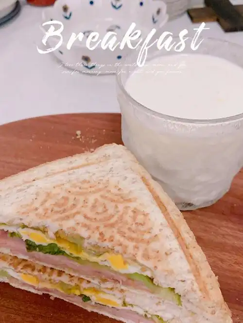 早餐火腿三明治0077牛奶05好吃到冒泡