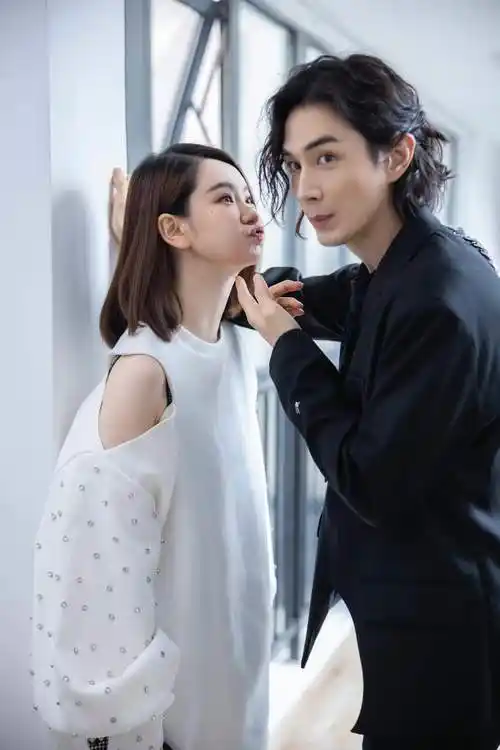 富少李承铉战力爆棚硬刚黑衣人_高清1080p在线观看平台_腾讯视频