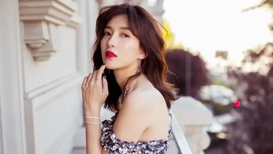 内地明星 江疏影 明星风尚壁纸【3】(明星静态壁纸) - 静态壁纸下载 -